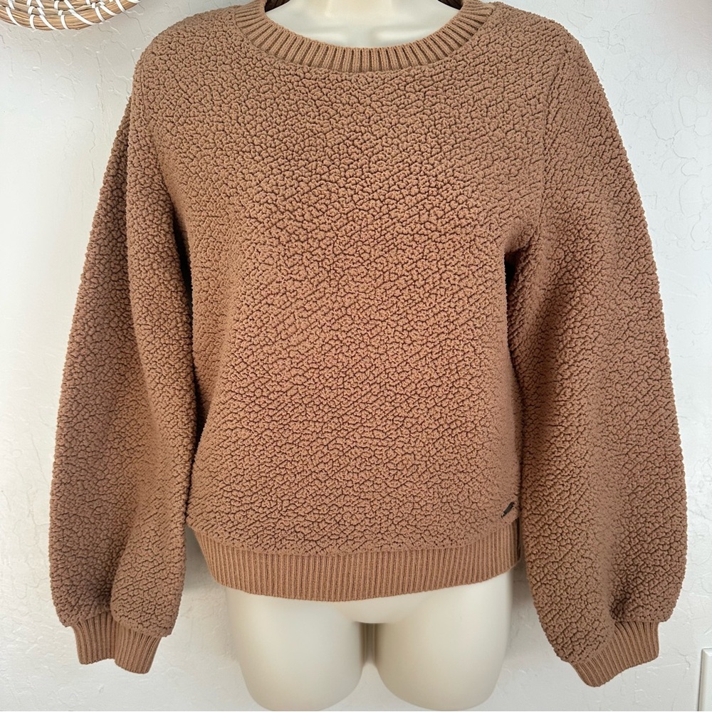 Abercrombie & Fitch Soft A&F Sherpa Pullover Sweater in Light Brown. Size Small